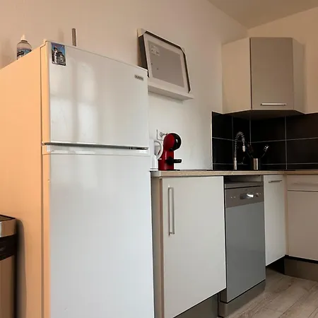 아파트 # Le 1 # Tres Beau T3 Neuf Rez-de-chaussee Centre